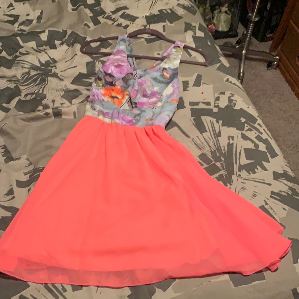 Adorable dress floral